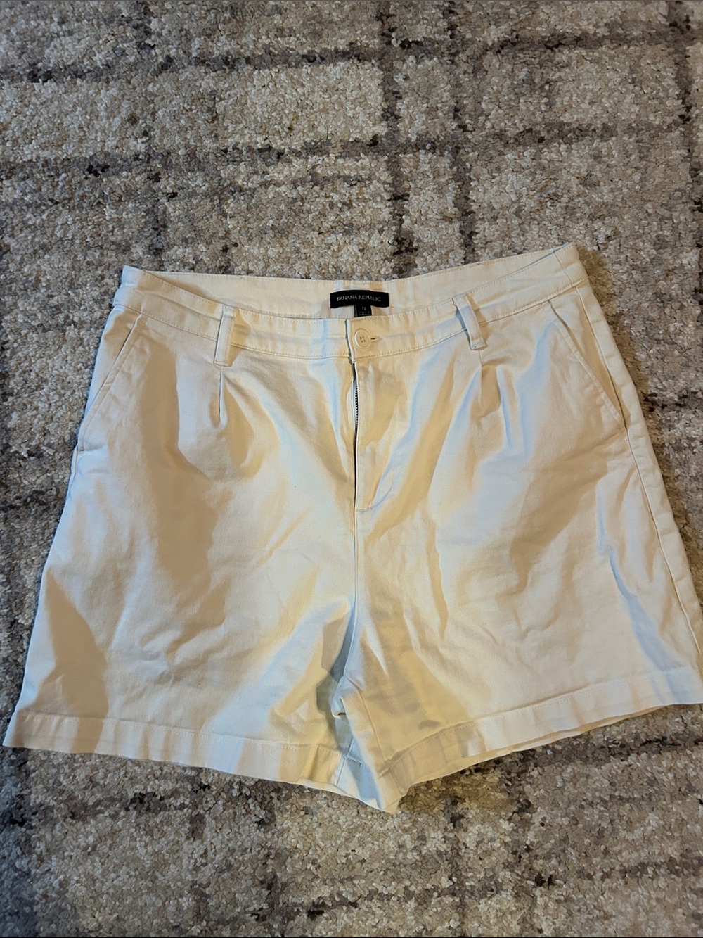 Banana Republic Light Cream High-Rise Pleated Shorts